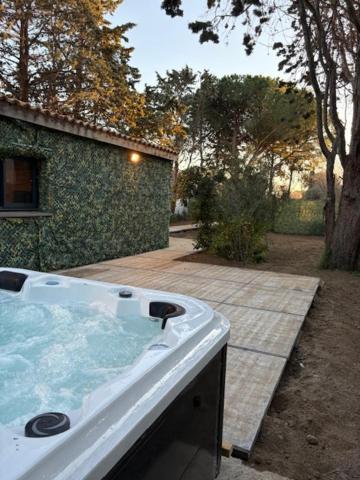 Cabane And Spa Agde Exterior photo